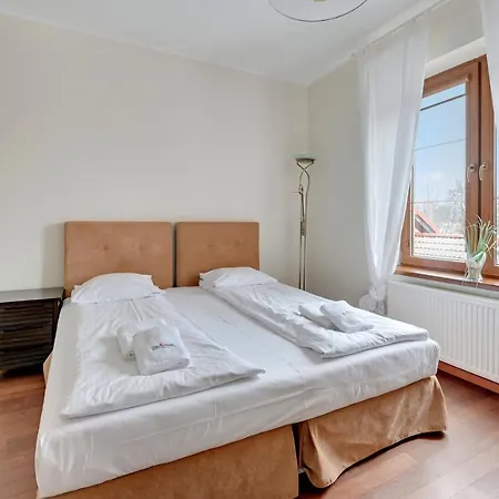 Dom & House - Apartamenty Nautilus Jelitkowo 50 Metrow Od Plazy Gdansk Exterior photo