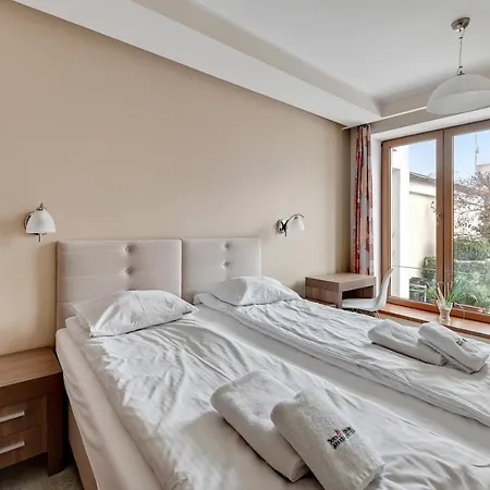 Dom & House - Apartamenty Nautilus Jelitkowo 50 Metrow Od Plazy Gdansk Exterior photo