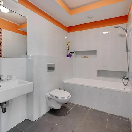 Dom & House - Apartamenty Nautilus Jelitkowo 50 Metrow Od Plazy Gdansk Exterior photo