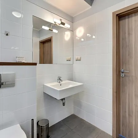 Dom & House - Apartamenty Nautilus Jelitkowo 50 Metrow Od Plazy Gdansk Exterior photo