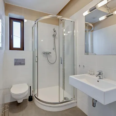 Dom & House - Apartamenty Nautilus Jelitkowo 50 Metrow Od Plazy Gdansk Exterior photo